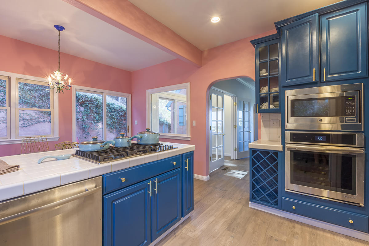 498 Copeland St, Pacifica, CA